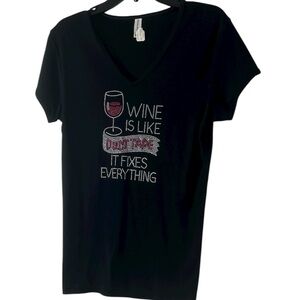NWT Black V-Neck Women's Sequined Top Tee with Wine Graphic XL